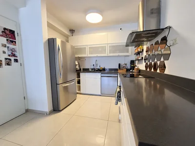 Barrio residencial Exclusivite a raanana 4 pieces avec mamad terrasse et parking