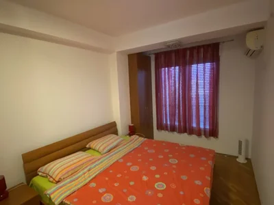 Wohnviertel Stan 50 m² na Izdavanje – Preko Morače, Podgorica