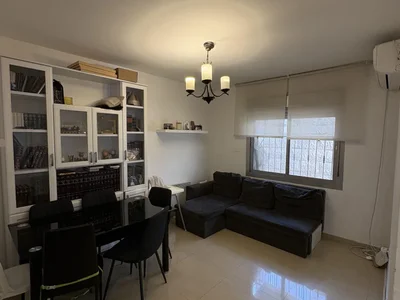 Wohnviertel 3 pieces rehov hachmi bayt vagan