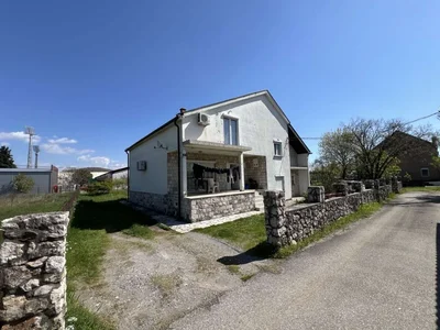 Cabaña Kuća 375 m² na Prodaju – Donja Gorica, Podgorica