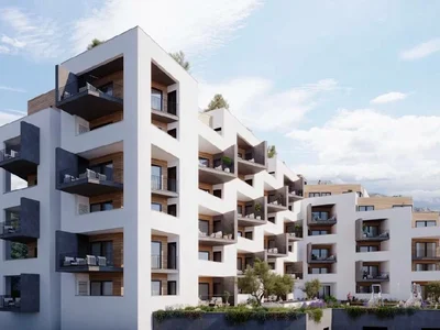 Apartment building VUELO SOBRE BECICI