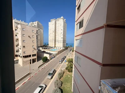 Barrio residencial Beau 3 pieces proche mer nitsa