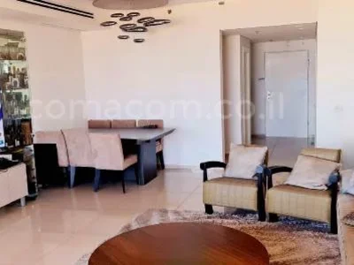 Wohnviertel A ne pas manquer avec terrasse bel appartement bien agence bon emplacement entierement meuble etage haut avec vue grand magnifique spacieux vue sur la mer
