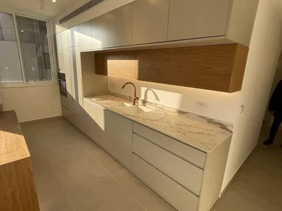 Wohnviertel A ne pas manquer avec terrasse bel appartement bon emplacement proche de la mer renove