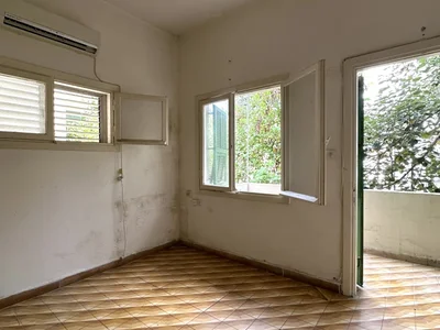 Residential quarter Magnifique appartement avec terrasse calme proche de la mer A ne pas manquer bien agence clair spacieux a renover