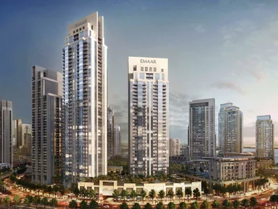 Complejo residencial New apartments in a prestigious residential complex Creek Rise Towers on an island in Dubai Creek Harbour, UAE