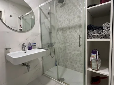 Wohnviertel Stan 42 m² na Izdavanje – Central Point, Podgorica