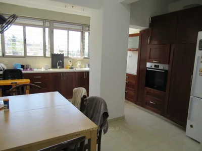 Barrio residencial Appartement renove de 3 pieces superficie 70m2 bayit vegan jerusalem