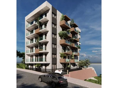 Wohngebäude Exklusive Neue Residenz in Meeresnähe in Saranda