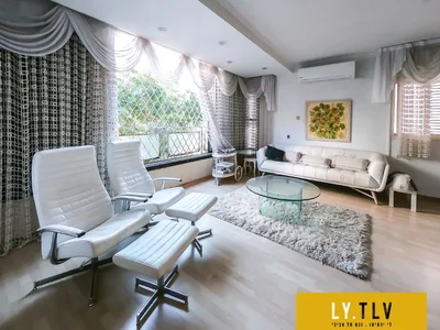 Quartier résidentiel Superbe 100 m2 a deux pas de la mer avec parking et ascenseur