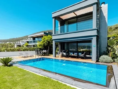 Villa Four bedroom villa in Bodrum, 150 meters from the beach.