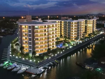Edificio de apartamentos WHALE MARINA CONDOMINIUM