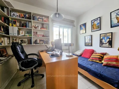Жилой квартал Appartement a vendre a talbyeh jerusalem avec parking prive et ascenseur jerusalem immobilier 026786595
