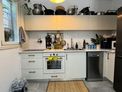 Dzielnica mieszkaniowa Appartement renove de 2 pieces avec deux balcons et vue sur jardin