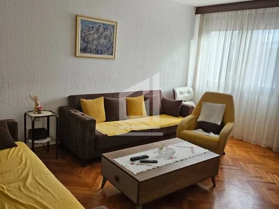Wohnviertel Stan 90 m² na Prodaju – Zabjelo, Podgorica