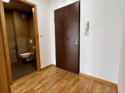 Wohnviertel Stan 42 m² na Izdavanje – City Kvart, Podgorica