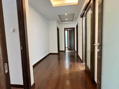 Quartier résidentiel Stan 228 m² na Izdavanje – Preko Morače, Podgorica