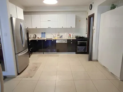 Жилой квартал Bonne occasion a ne pas rater grand 6 pieces a vendre proche de toutes commodites tet zain ashdod