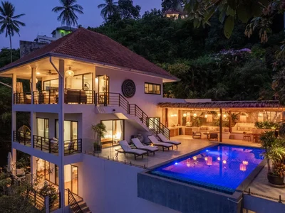 Wohnanlage Three-storey villa with a swimming pool and a separate studio, Samui, Thailand