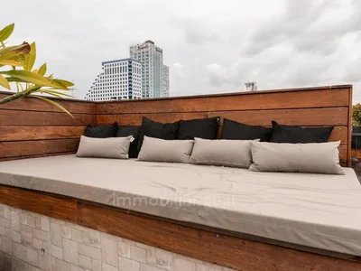 Dzielnica mieszkaniowa A vendre penthouse neuf avec piscine privEe A kerem hateimanim tel aviv yafo