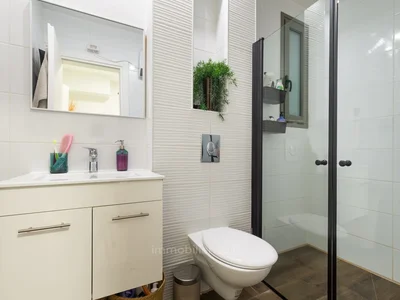 Wohnviertel Magnifique penthouse avec 80m2 de terrasse