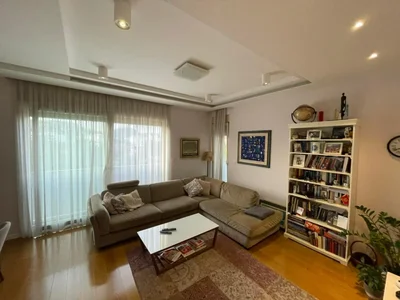 Wohnviertel Stan 93 m² na Izdavanje – Preko Morače, Podgorica