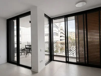 Dzielnica mieszkaniowa Appartement renove de 3 5 pieces avec suite parentale et parking robotise rue druyanov