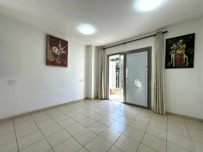 Жилой квартал Avec terrasse calme proche de la mer a ne pas manquer bien agence clair spacieux