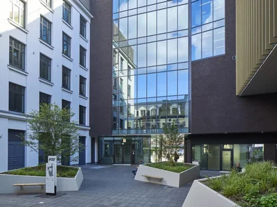 Business center SATEKLES BIZNESA CENTRS