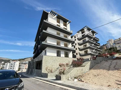 Apartment building Premium Sea View Apartments in Saranda