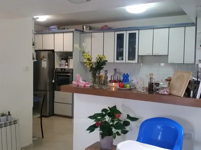 Residential quarter Charmant cottage 255m2 11 pieces dekel guimel efrat