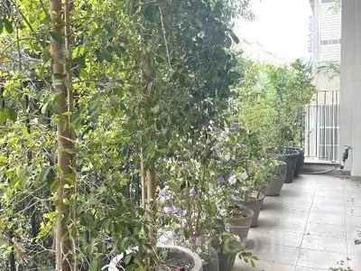 Residential quarter A ne pas manquer au centre avec terrasse bien agence bon emplacement dans un bel immeuble