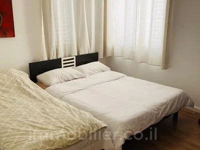 Dzielnica mieszkaniowa 3 pieces a renover 2 balcons proche mer