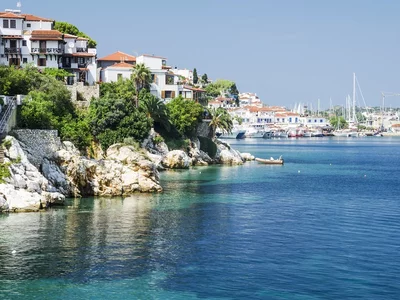 «Еще недавно квартиру в Афинах можно было купить за €100,000». Как меняется спрос на жилье и что происходит на рынке недвижимости Греции — эксперт