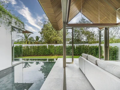 Complejo residencial Charming traditional style pool villas in Bang Tao, Phuket, Thailand