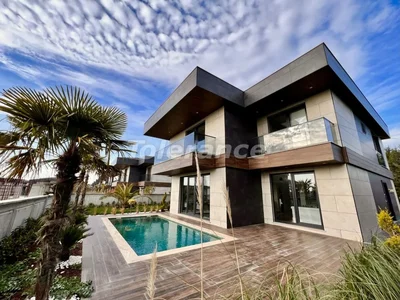 Cottage village Modern villas 5+1  in ecological complex in Silivri, Istanbul with sea view