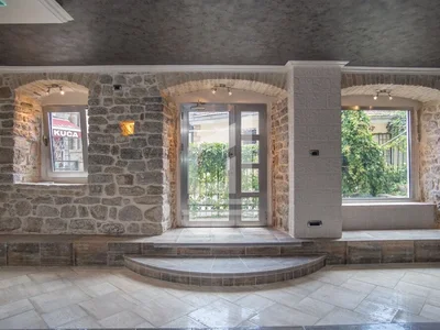 Comercio Poslovni prostor 102 m² na Prodaju – Herceg Novi