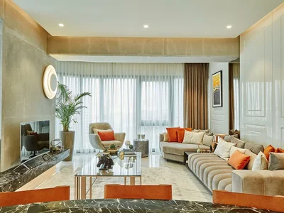 Complexe résidentiel High-rise residence with a park, a swimming pool and a tennis court close to metro stations, in the popular area of Sisli, Istanbul, Turkey