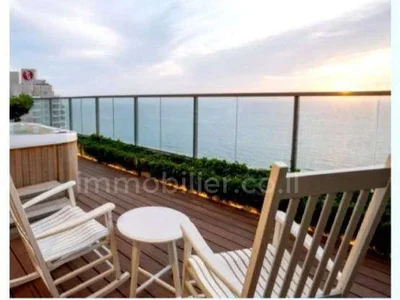 Quartier résidentiel Natanya-south beach. confort et Élégance , duplex meublé avec vue mer