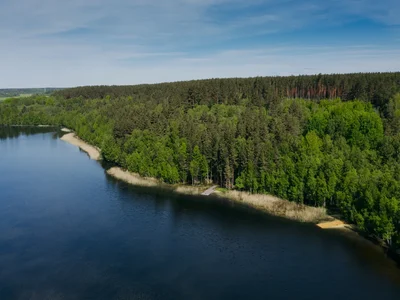 Hüttendorf Ucastki v Grecuhino