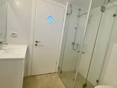 Residential quarter Avec balcon calme proche de la mer 13 mn a ne pas manquer bien agence clair immeuble neuf