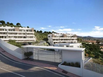 Жилой квартал Sunrise Golf Residences