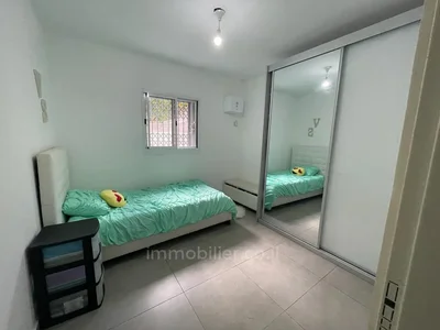 Wohnviertel Dans un bel immeuble bon emplacement bonne occasion dans rue calme agreable neuf bel appartement