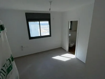 Dzielnica mieszkaniowa Bonne occasion a ne pas rater 6 pieces a louer proche de toutes commodites parc hanahal bersheva