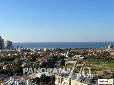 Quartier résidentiel Au centre, vue sur la mer