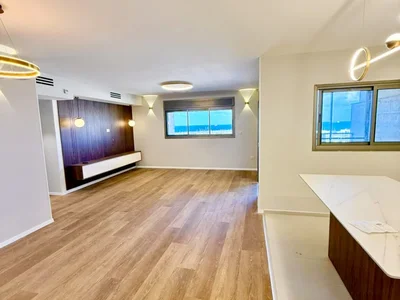 Wohnviertel Lapotheose a vendre a ashdod quotmarinaquot face a la mer