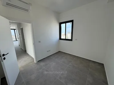 Жилой квартал Superbe penthouse proche mer vieux nord