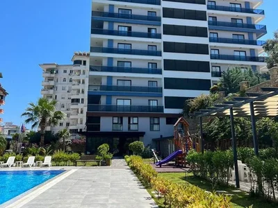 Complexe résidentiel Furnished apartment 2+1 in the Tosmur Off Tower complex near the sea.