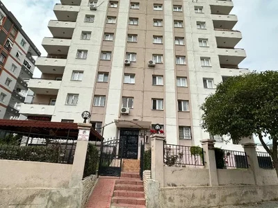 Wohngebäude Karşıyaka Apartment