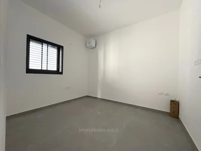Residential quarter Magnifique 5 pieces situe a 5 mn du bd nordo